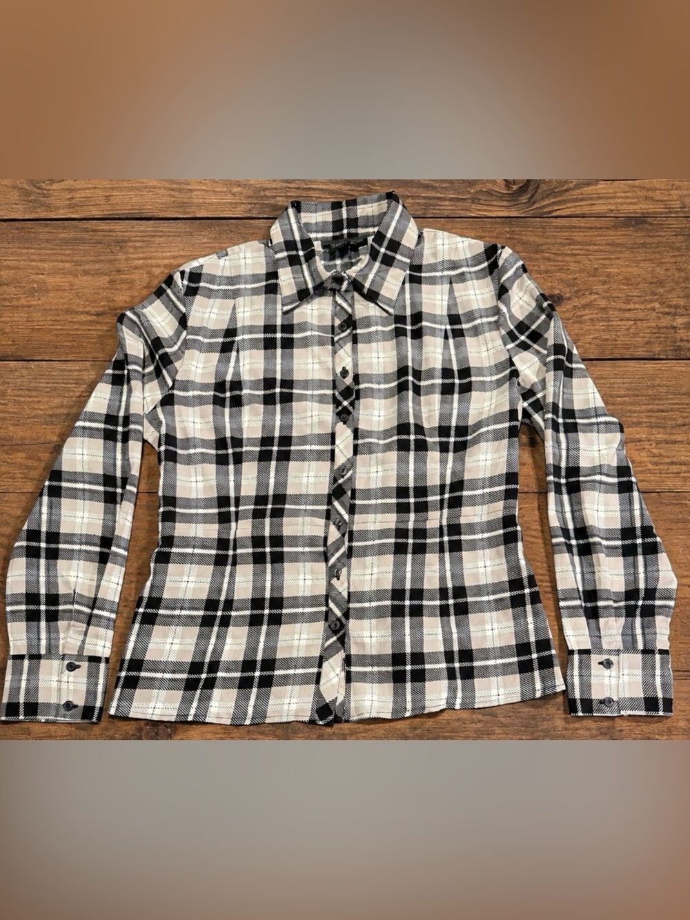 Ninety Women’s XL Black & Cream Plaid Long Sleeve Button-Up Shirt